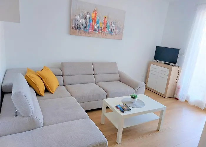 Apartment Tina